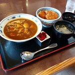 Taishuu Shokudou Masahiro - ミニカレーラーメンとミニタレかつ丼セット