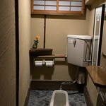 源氏 - 厠にも花