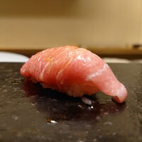 鮨 なんば 日比谷 - 大トロ