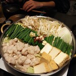 もつ粋 - 牛もつ鍋(塩)