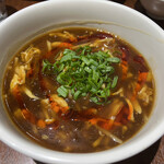 中国菜 仁 - 酸辣湯麺（サンラータンメン）