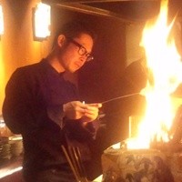 野口太郎 - まぐろの目のまわりの筋肉、を炙っておられるとこ