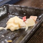 トリワイン ＰＩＫＯＳＨＨＨＵ - こだわりチーズ盛り合わせの一部