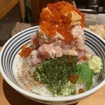 日本橋海鮮丼 つじ半 - 