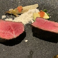 神戸牛炉窯焼ステーキ 雪月風花 北野坂 - 本日のお肉は勢戸雄太さんのフィレとランプの食べ比べ