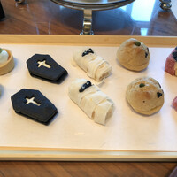 ザ タヴァン グリル＆ラウンジ - 