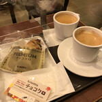 サンマルクカフェ 大阪天神橋店 - オマケの、チョコクロワッサン♪