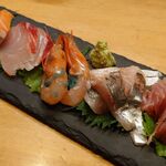 ちゃんこや 大関 - 刺身の盛り合わせ5種