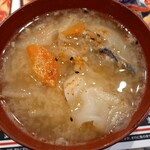 磯のがってん寿司 - あらみそ汁