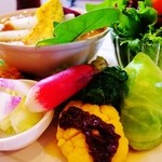 アンソレイユ - ブイヨン・ド・レギューム・カレー