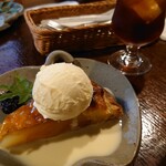 林檎と葡萄の樹 - 