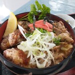 春日食堂 - にこハル丼