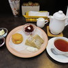 tea＆sweets こく～ん - 料理写真:アフタヌーンプレートと紅茶