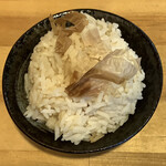 Subababa - ♦︎だし炊き追いメシ《数量限定》・・ジャスミンライスを出汁で炊いた贅沢な逸品。
                      残った納豆ソースにダイブさせます( ˶ˆ꒳ˆ˵ )
                      コレはマストアイテムです♪