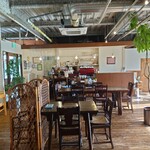 カフェ ラテ - 店内