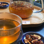 Yakuzenya Mukoushin - 薬膳茶。
