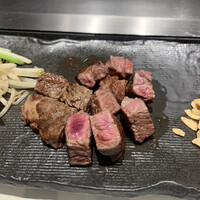 神戸牛 鉄板焼 リオ 大阪御堂筋店 - 