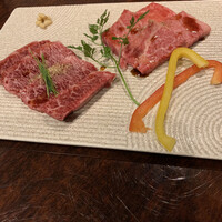 黒毛和牛焼肉 虎斑 北新地店 - 