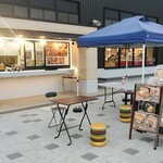 あげたろっさ - お店の前（11/1）