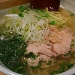 会津ラーメン 和 - 美しい色どり