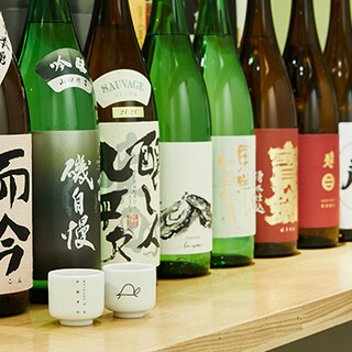 We offer a variety of sake carefully selected by the owner! You can enjoy both hot sake and cold sake.