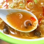 青山餃子房 - スープ