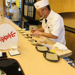 山玄茶 - スイーツも自ら手がけます！