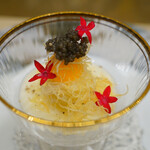 トゥ・ラ・ジョア イズム - 