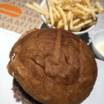 UMAMI BURGER - 