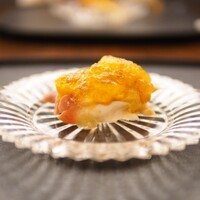 日本料理 晴山 - 先付ｰ北寄貝、雲丹、ウルイｰ