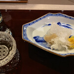 Edomae Shibahama - カレイと平貝　煎り酒で食すも良し　わさび、かきのもとと共に頂いてもいとおかし