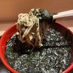 車力門 おの澤 - こちらは温かいお海苔た〜っぷりのお蕎麦でしたぁ♡恐らく一生分の海苔を摂取したっていうのは言い過ぎだと思うけど数年分は摂取したな