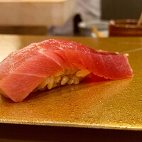 梅田 鮨 よこ田 - 本鮪