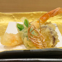 梅田 鮨 よこ田 - 天富良