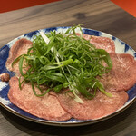 近江焼肉ホルモンすだく - 