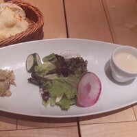 Osteria UVA RARA 横浜 - 
