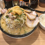 ラーメン 吟とん - 