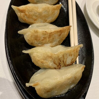 南国酒家 原宿本店 - 焼き餃子