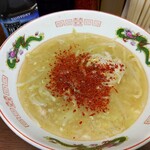 ラーメン二郎 - 一味投入