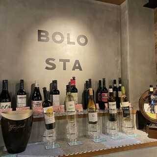 とってもお得で楽しいワインブッフェ♫