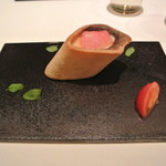 フロリレージュ - 秋川牛　骨髄のフラン