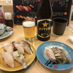 寿司おのざき - 瓶ビールと寿司