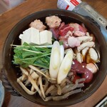 sumibiyakitorikushihacchin - 鶏すき焼き