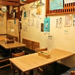 Nikukei Izakaya Nikujuuhachibanya Toranomon Ten - テーブル席