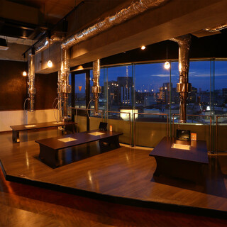 炭火焼肉 牛族_2