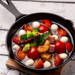 BAR ナナ - 気まぐれアヒージョ