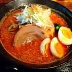 MACHIHAZURE T&F - 辛味噌ラーメン+たまご