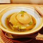 和食ながい - 二子芋の蕪羅蒸し　フカヒレのせ　旨味あんかけ