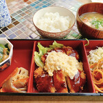 スペースMu - 日替わり¥750 この日はチキンカツタルタル添え