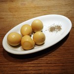 FILO - 自家製うずら卵のスモーク